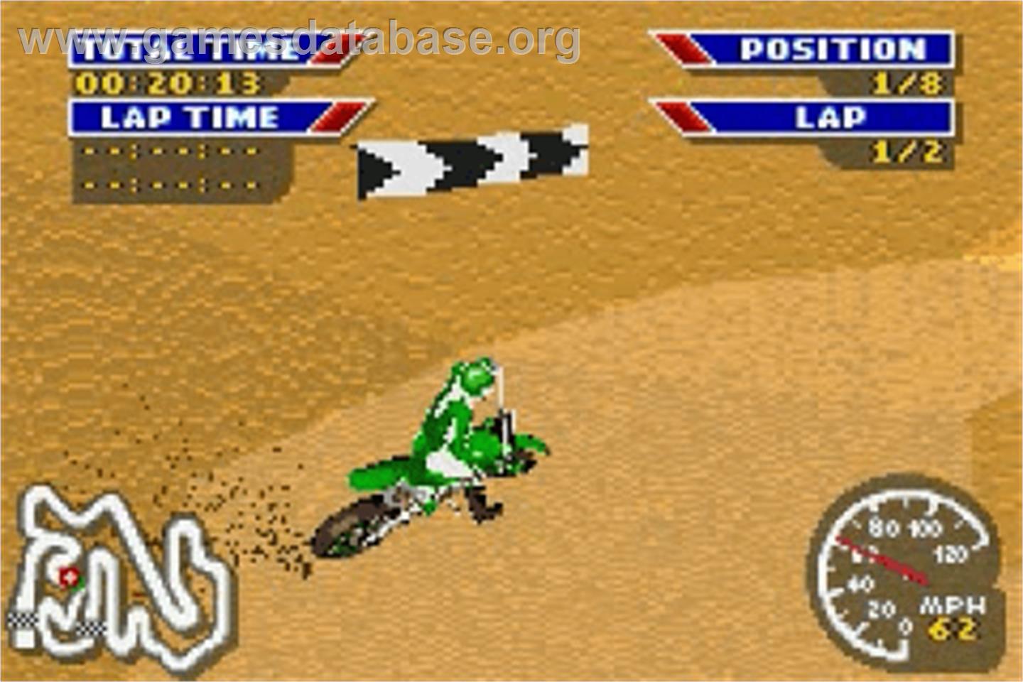 MX 2002 featuring Ricky Carmichael - Nintendo Game Boy Advance - Artwork - In Game