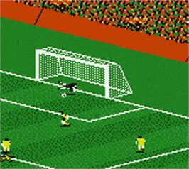 In game image of FIFA 2000: Major League Soccer on the Nintendo Game Boy Color.