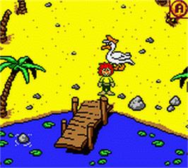 In game image of Pumuckls Abenteuer bei den Piraten on the Nintendo Game Boy Color.