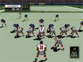 In game image of Madden NFL 2000 on the Nintendo N64.