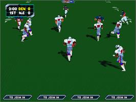In game image of NFL Blitz 2000 on the Nintendo N64.
