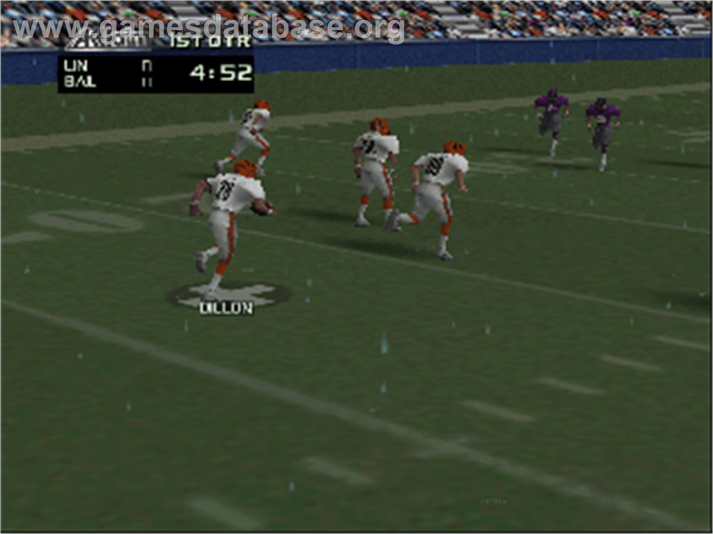 NFL Quarterback Club '98 - Nintendo N64 - Artwork - In Game