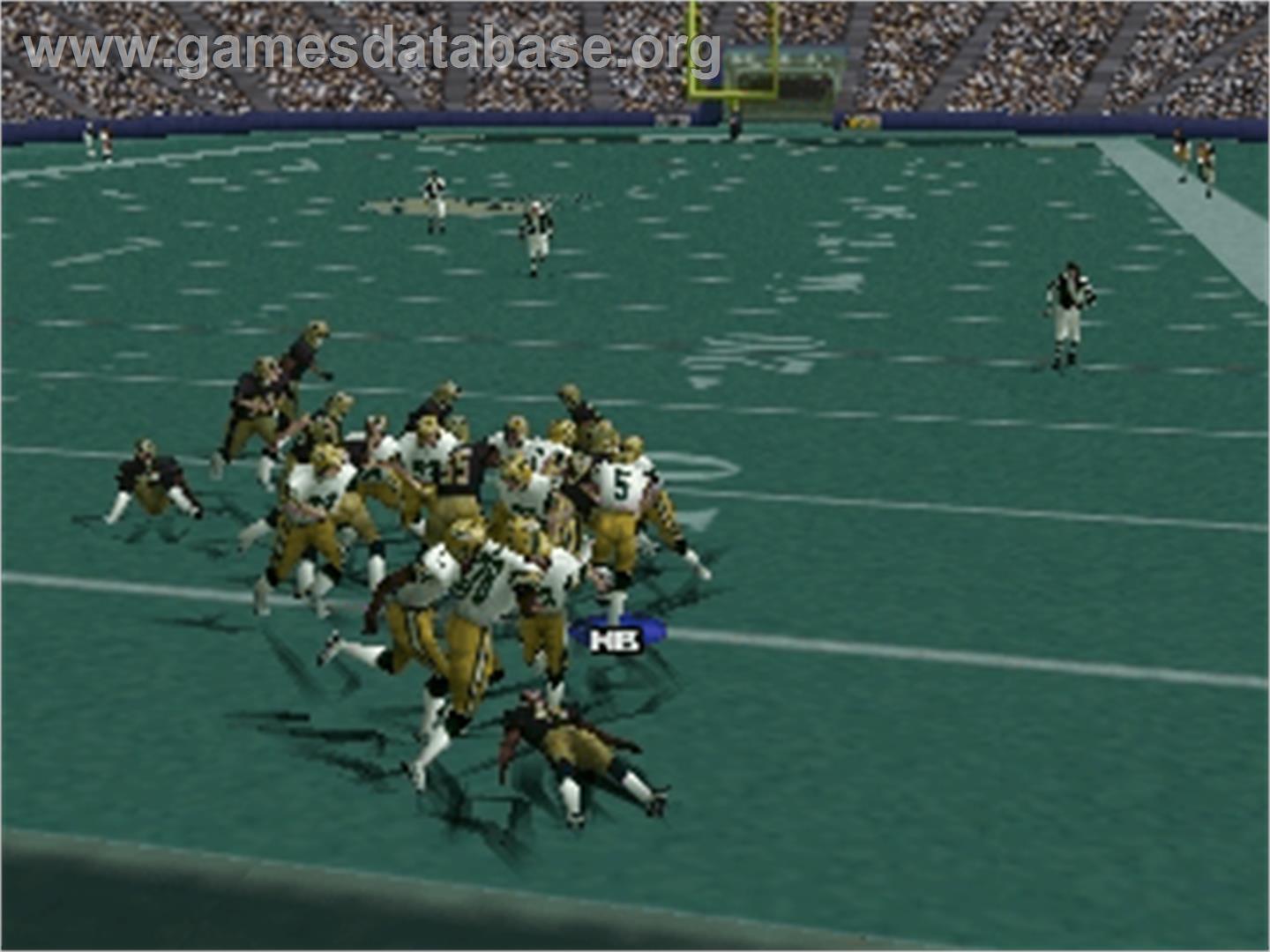 NFL Quarterback Club 2001 - Nintendo N64 - Artwork - In Game