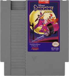 Cartridge artwork for Darkwing Duck on the Nintendo NES.