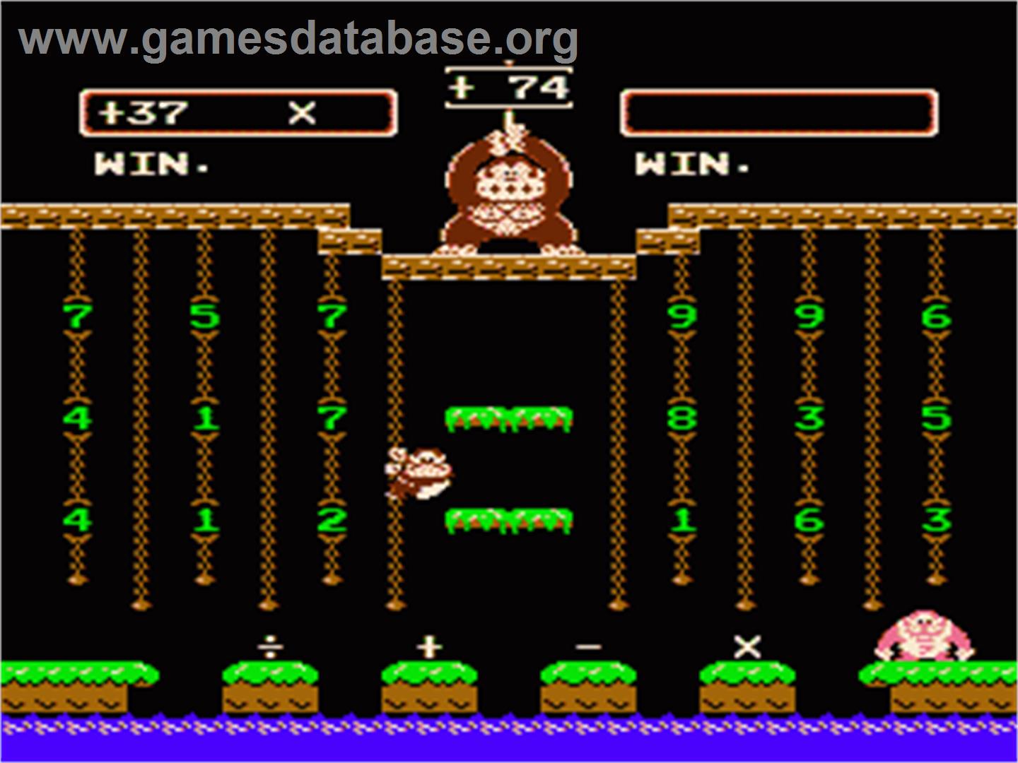 Donkey Kong Junior Math - Nintendo NES - Artwork - In Game