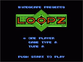 Title screen of Loopz on the Nintendo NES.