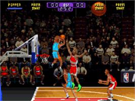 In game image of NBA Hang Time on the Nintendo SNES.