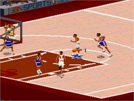 In game image of NBA Live '95 on the Nintendo SNES.