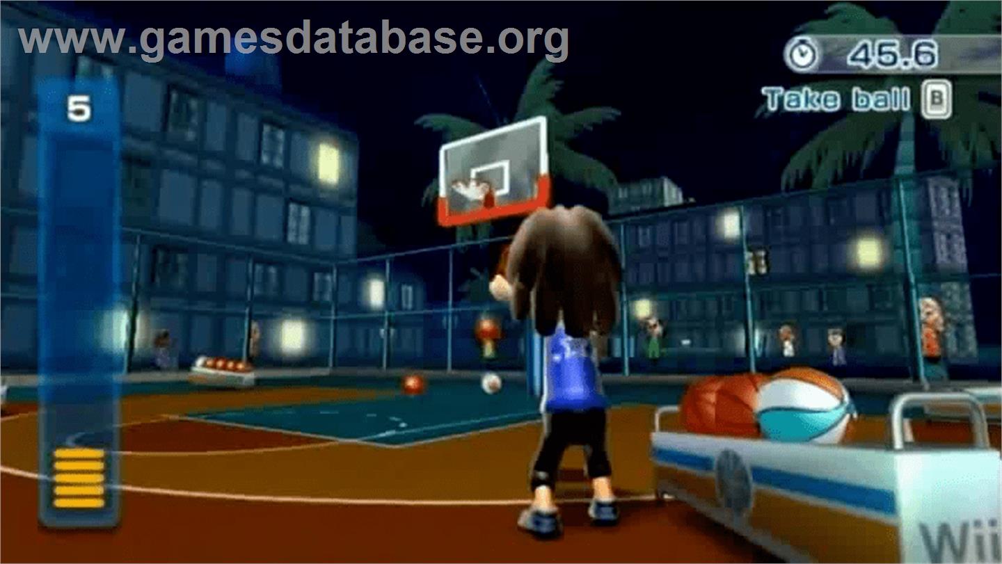 Wii Sports Resort - Nintendo Wii - Artwork - In Game
