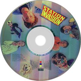 Artwork on the Disc for Club 3DO: Station Invasion on the Panasonic 3DO.