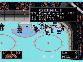 In game image of NHL '94 on the Sega CD.