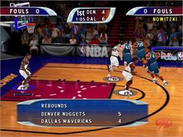 In game image of NBA Hoopz on the Sega Dreamcast.