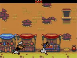 In game image of Aladdin on the Sega Game Gear.