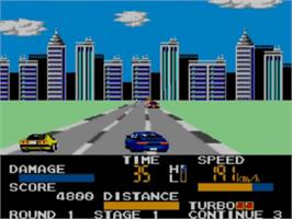 In game image of Chase H.Q. on the Sega Game Gear.