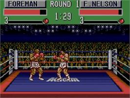 In game image of George Foreman's KO Boxing on the Sega Game Gear.