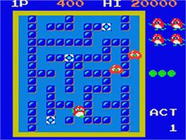 In game image of Pengo on the Sega Game Gear.