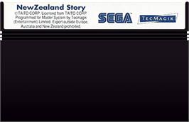 Cartridge artwork for New Zealand Story on the Sega Master System.