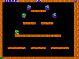 In game image of Bubble Bobble on the Sega Master System.