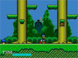 In game image of Lucky Dime Caper starring Donald Duck on the Sega Master System.