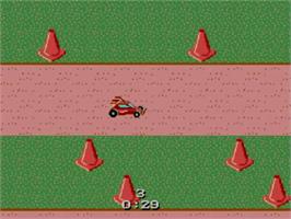 In game image of R.C. Grand Prix on the Sega Master System.