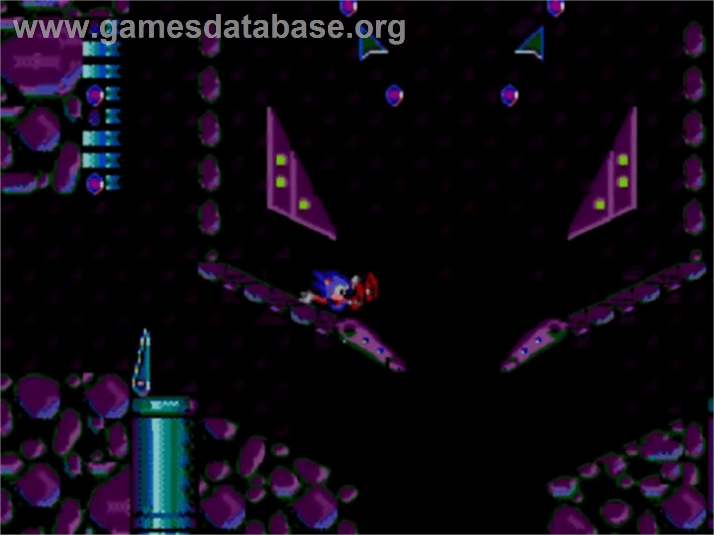 Sonic Spinball - Sega Master System - Artwork - In Game