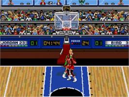 In game image of Jordan vs. Bird: One-on-One on the Sega Nomad.
