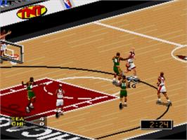 In game image of NBA Live '97 on the Sega Nomad.