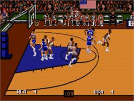 In game image of Team USA Basketball on the Sega Nomad.