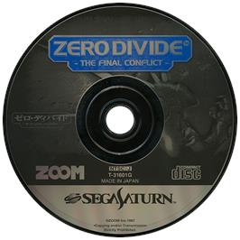Artwork on the Disc for Zero Divide: The Final Conflict on the Sega Saturn.