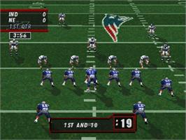 In game image of Madden NFL '98 on the Sega Saturn.