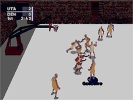 In game image of NBA Live '98 on the Sega Saturn.