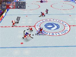 In game image of NHL Powerplay '96 on the Sega Saturn.