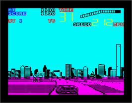 In game image of Chase H.Q. II: Special Criminal Investigation on the Sinclair ZX Spectrum.