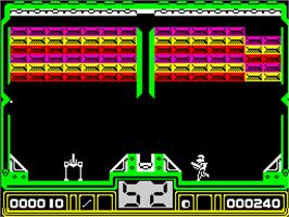 In game image of Hotshot on the Sinclair ZX Spectrum.