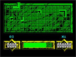 In game image of Loopz on the Sinclair ZX Spectrum.