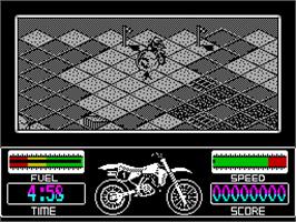 In game image of Motorbike Madness on the Sinclair ZX Spectrum.