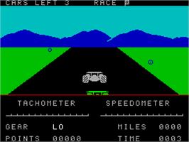 In game image of Road Raider on the Sinclair ZX Spectrum.