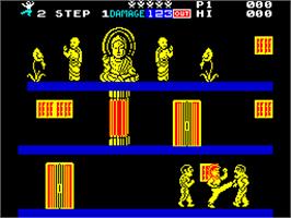 In game image of Shao Lin's Road on the Sinclair ZX Spectrum.