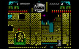 In game image of Solo on the Sinclair ZX Spectrum.