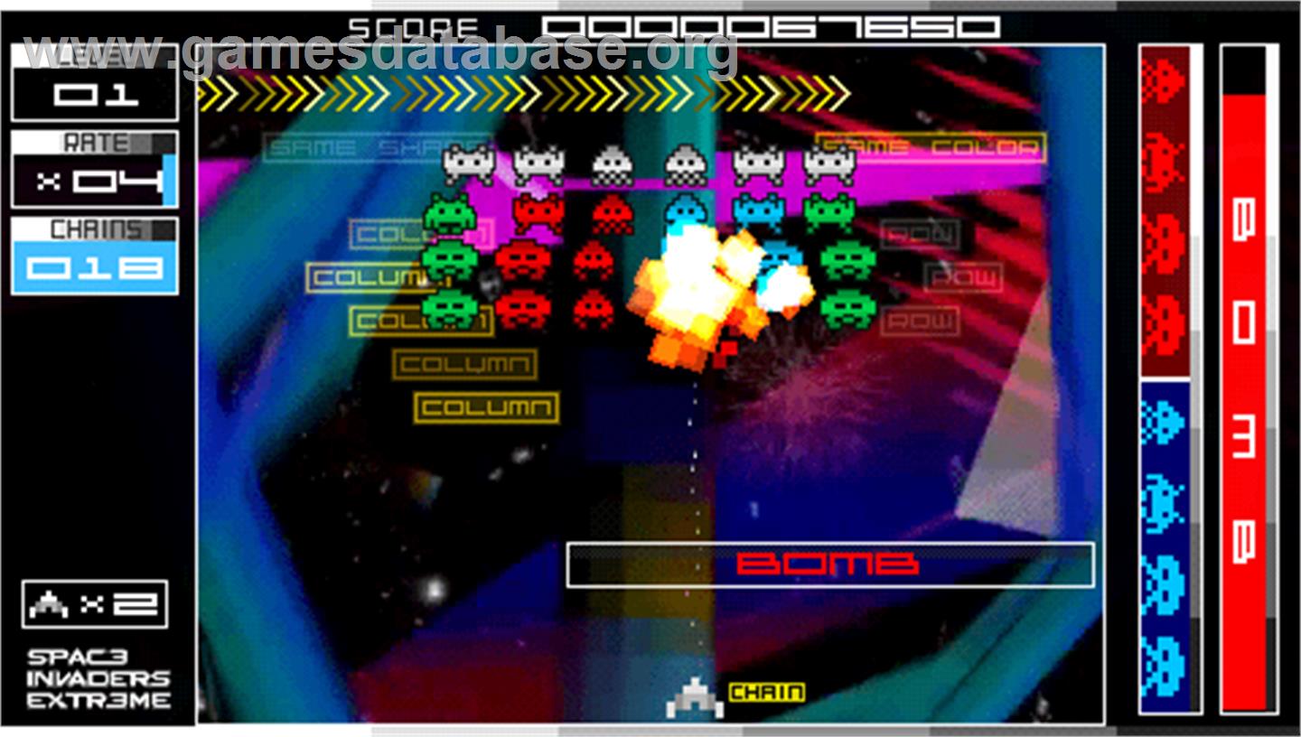 Space Invaders Extreme - Sony PSP - Artwork - In Game