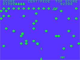 In game image of Centipede on the Acorn Atom.
