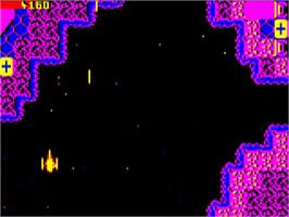 In game image of Firetrack on the Acorn BBC Micro.