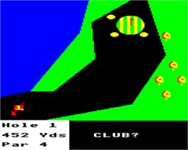 In game image of Golf on the Acorn Electron.