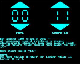 Title screen of Play Your Cards Right on the Acorn Electron.