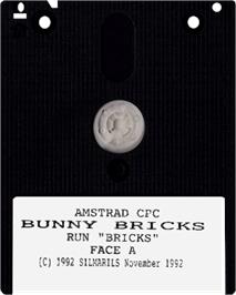 Cartridge artwork for Bunny Bricks on the Amstrad CPC.