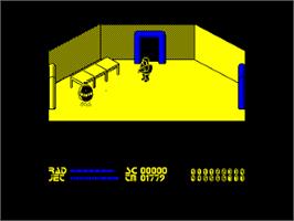 In game image of Chain Reaction on the Amstrad CPC.