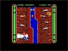 In game image of Gemini Wing on the Amstrad CPC.