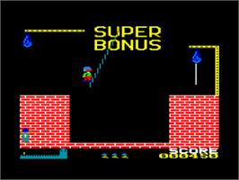 In game image of Hunchback on the Amstrad CPC.
