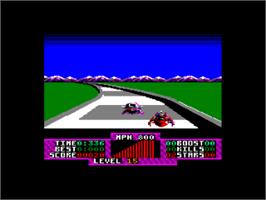 In game image of S.T.U.N. Runner on the Amstrad CPC.
