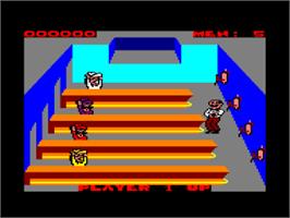 In game image of Tapper on the Amstrad CPC.